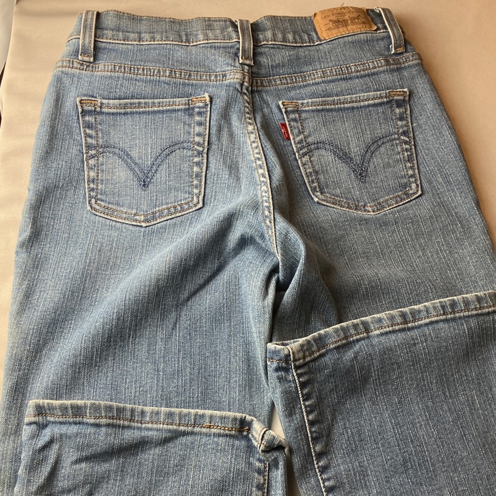 Levi's 512 Perfectly Slimming Boot Cut Jeans 8P Petite Medium Stretch Denim